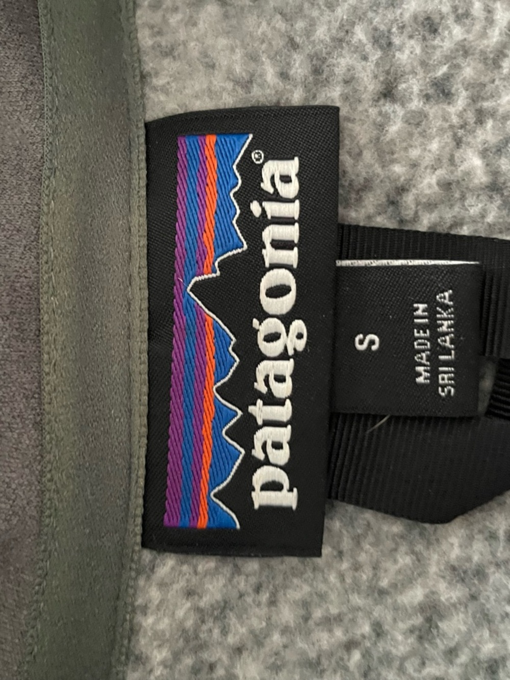 Patagonia Gray Full-Zip Fleece Vest - Picture 3 of 3